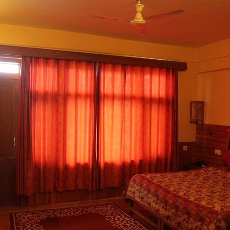 קנגרה Pema Thang Hotel מראה חיצוני תמונה